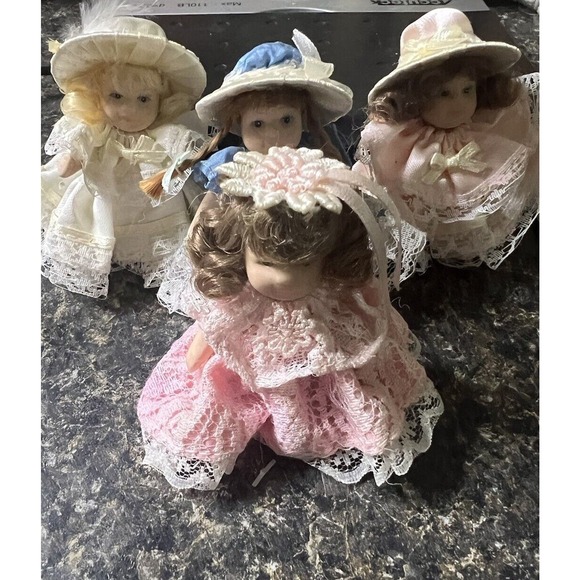Cameo Kids Collection Porcelain‎ Mini Southern Belles- Lot Of 4 ~￼ Poseable - Picture 16 of 16